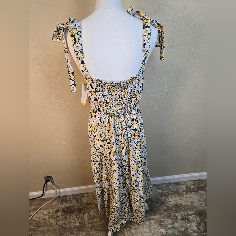 Sanctuary Floral Maxi Sundress with Tie Straps Medium NWT (6126) - Picture 2 of 7
